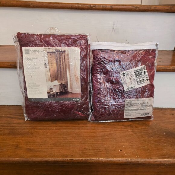 Shower Curtain AND Matching Window Valance - Picture 2 of 7